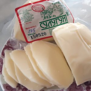Купить с доставкой сыр сулугуни из пгт Барышевка